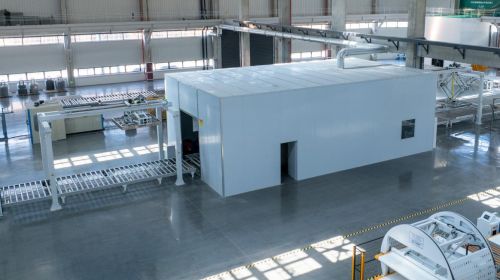 探訪(fǎng)運(yùn)時(shí)通華東超級(jí)工廠 1200米工業(yè)4.0生產(chǎn)線(xiàn)，引領(lǐng)床墊智能制造新篇章